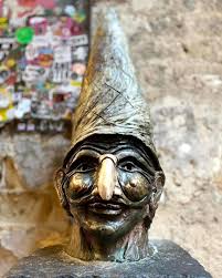 Centro storico di Napoli: Tra passato e presente