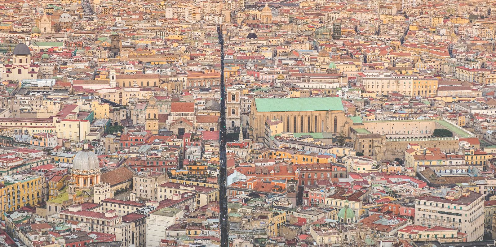 Spaccanapoli: Dove sacro e profano convivono